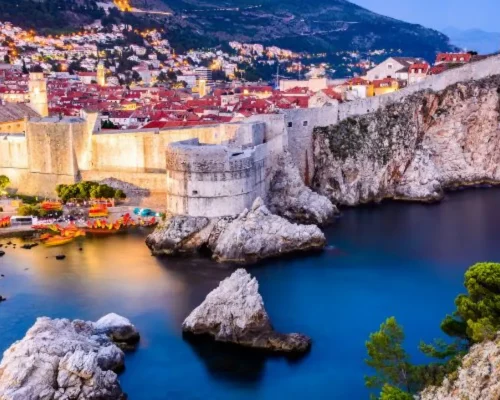 Best Places to Vacation in October in the USA