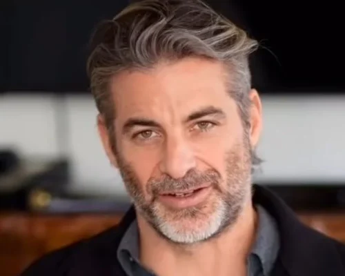 Jim Curtis Emerges from Shadows as Jennifer Aniston's Wellness Anchor